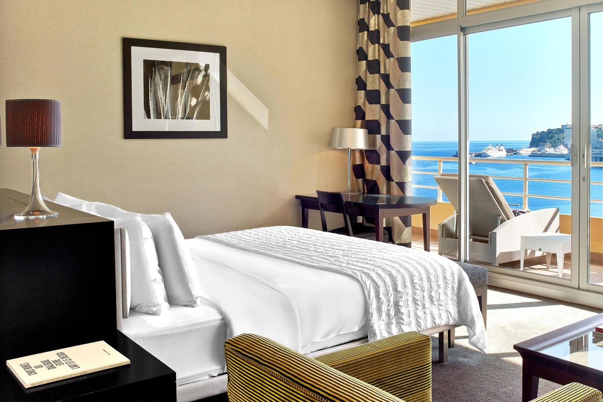 Junior Suite - 1 Kingsize Bed - Uitzicht op Zee - Hoge verdieping - Balkon